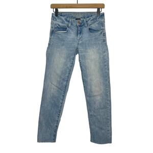 American Eagle Skinny Jeans Women's Size 2 Blue Denim Low Rise Stretch Raw Hem